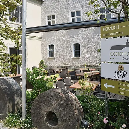Restaurant Klosterhof מלון